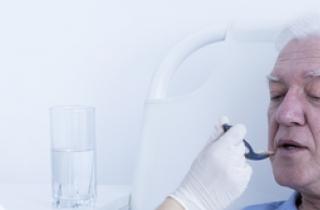 Pharmacovigilance in palliative care