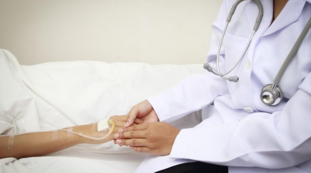 Post operative pain and vomiting